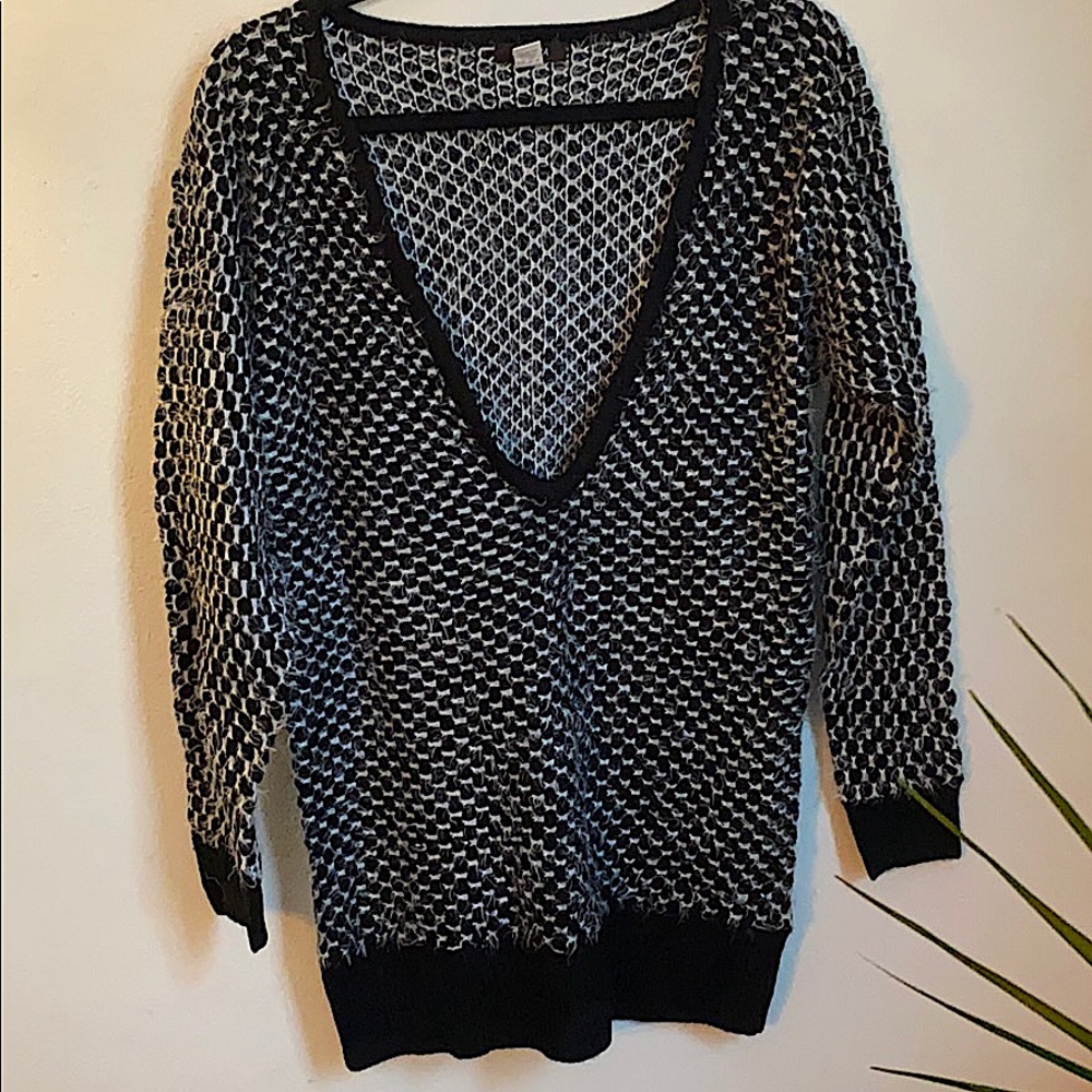 Ultra Soft Black & White Plunging Scoop Neck